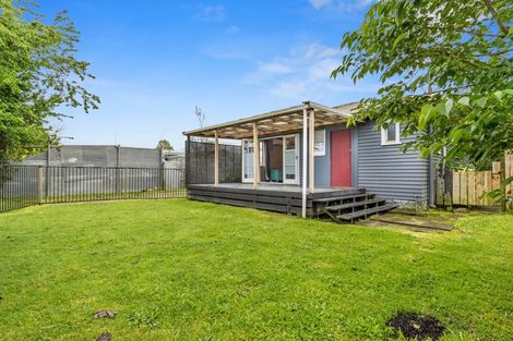 Photo of property in 4 Williams Place, Fairfield, Hamilton, 3214