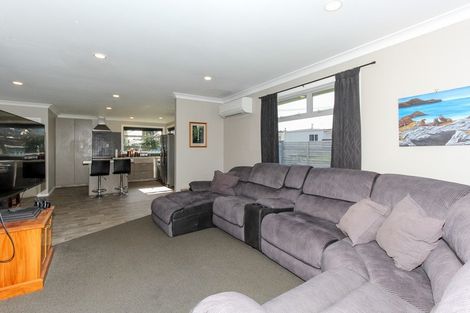 Photo of property in 154 Pioneer Road, Spotswood, New Plymouth, 4310