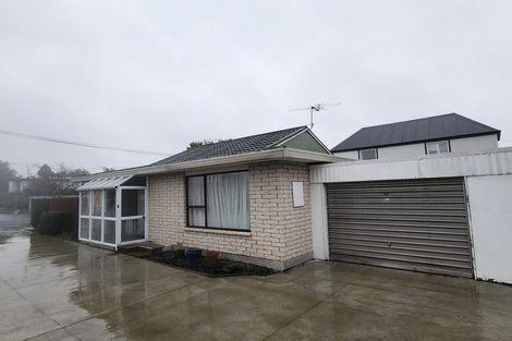 Photo of property in 1/17 Garreg Road, Fendalton, Christchurch, 8052