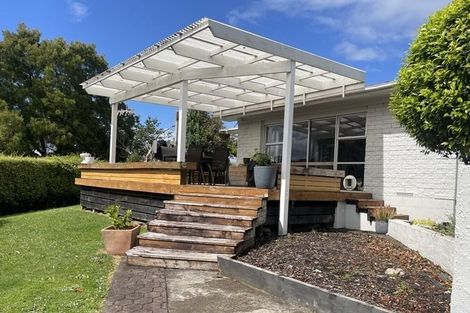Photo of property in 17b Russleigh Drive, Dinsdale, Hamilton, 3204