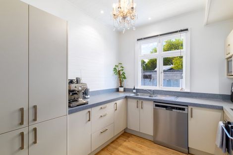 Photo of property in 136 North Avon Road, Richmond, Christchurch, 8013