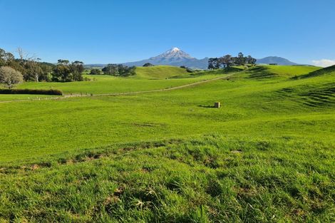 Photo of property in 801 Mangorei Road, Mangorei, New Plymouth, 4371