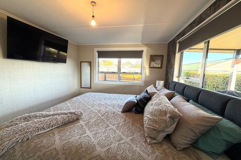 Photo of property in 38 Saint Catherine Street, Kaitangata, 9210