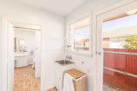 Photo of property in 146 Springs Road, Hornby, Christchurch, 8042