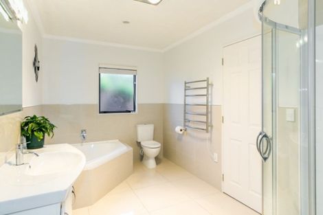 Photo of property in 40 Pukekura Place, Taradale, Napier, 4112