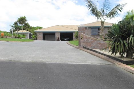 Photo of property in 155 Anzac Road, Pukekohe, 2120