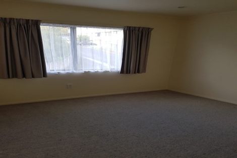 Photo of property in 24/24 Eastglen Road, Glen Eden, Auckland, 0602