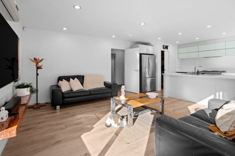 Photo of property in 10 Kentwood Place, Flagstaff, Hamilton, 3210