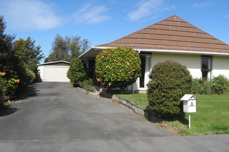 Photo of property in 10 Omega Place, Casebrook, Christchurch, 8051
