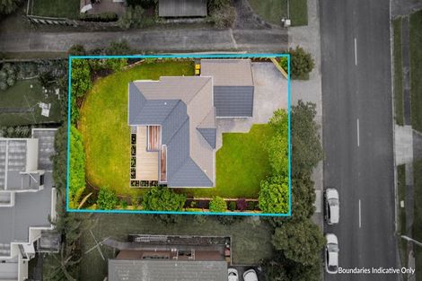 Photo of property in 151 Colwill Road, Massey, Auckland, 0614
