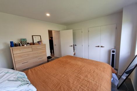 Photo of property in 53 Morihana Close, Glen Eden, Auckland, 0602