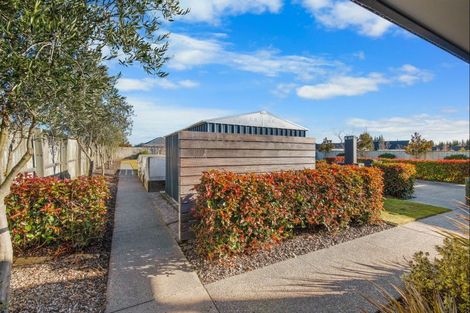 Photo of property in 14 Glenfinnan Place, West Melton, 7618