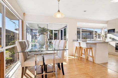 Photo of property in 2/32 Kilimanjaro Drive, Northpark, Auckland, 2013
