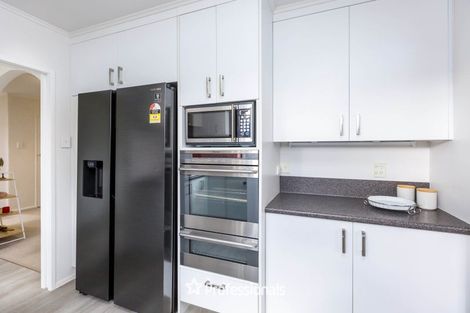 Photo of property in 5 Camden Road, Totara Park, Upper Hutt, 5018