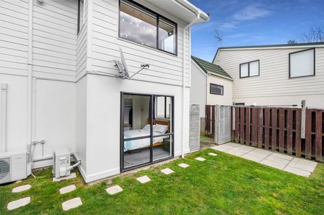 Photo of property in 27b Shackle Lane, Whitby, Porirua, 5024