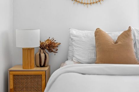 Photo of property in 44b Walton Street, Red Beach, 0932