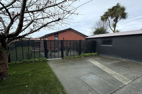 Photo of property in 143 Palmers Road, New Brighton, Christchurch, 8083