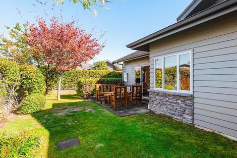 Photo of property in 15 Parata Street, Two Mile Bay, Taupo, 3330