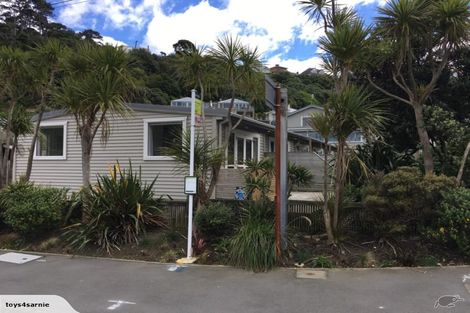 Photo of property in 231u1 Marine Parade, Seatoun, Wellington, 6022