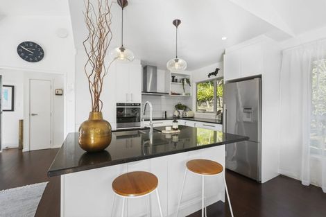 Photo of property in 17 Mcclintock Road, Massey, Auckland, 0614