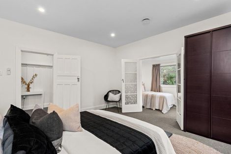 Photo of property in 43 Waimea Terrace, Beckenham, Christchurch, 8023