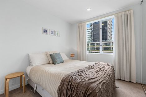 Photo of property in 7/12 Maunganui Road, Mount Maunganui, 3116
