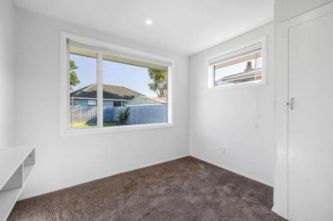 Photo of property in 4 Roswell Place, Islington, Christchurch, 8042