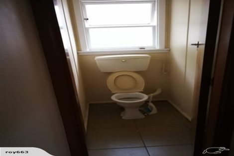 Photo of property in 3/104 Hinau Street, Riccarton, Christchurch, 8041