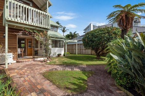 Photo of property in 3 Rata Road, Devonport, Auckland, 0624