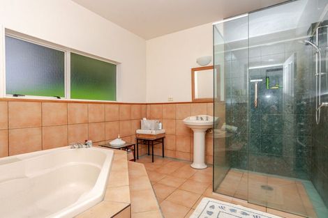 Photo of property in 38 Beatty Road, Dannevirke, 4978