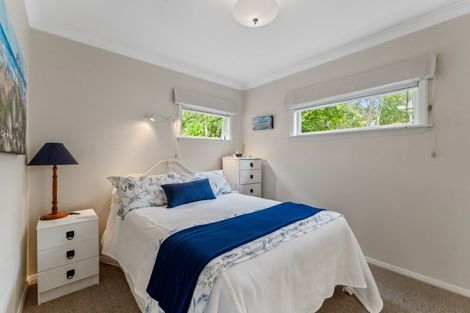 Photo of property in 74 Glen Road, Raumati South, Paraparaumu, 5032
