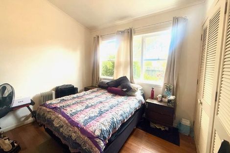 Photo of property in 1/41 Aeroview Drive, Beach Haven, Auckland, 0626