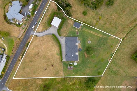 Photo of property in 18 Smith Road, Horsham Downs, Hamilton, 3281