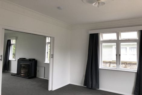 Photo of property in 18 Dudley Street, Levin, 5510