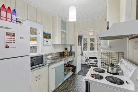 Photo of property in 13 Owen Street, Belmont, Lower Hutt, 5010