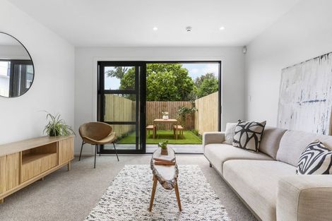 Photo of property in 6/20 Moor Avenue, Te Atatu Peninsula, Auckland, 0610