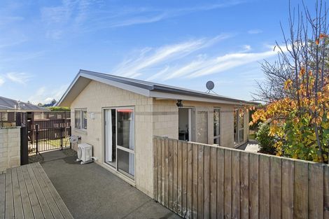Photo of property in 15 Frame Crescent, Rolleston, 7614