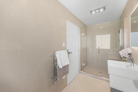 Photo of property in 111 Tributary Parade, Karaka, 2578