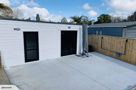 Photo of property in 2 Justin Place, Te Atatu Peninsula, Auckland, 0610