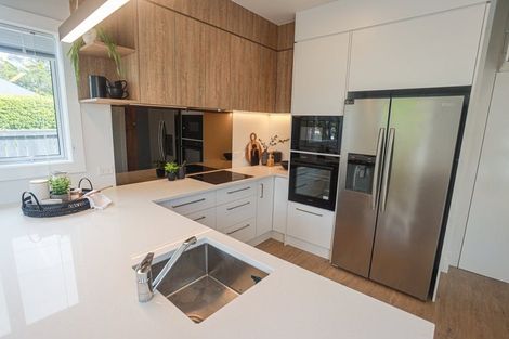 Photo of property in 14 Saint Martins Road, Saint Martins, Christchurch, 8022