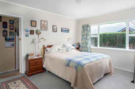 Photo of property in 7 Kathleen Place, Rainbow Point, Taupo, 3330