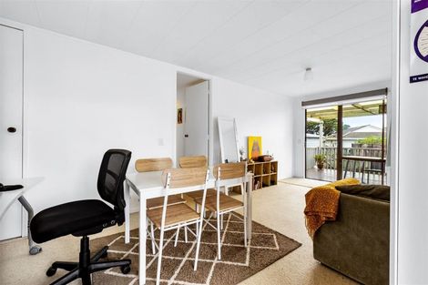 Photo of property in 63c/1 Colwill Road, Massey, Auckland, 0614