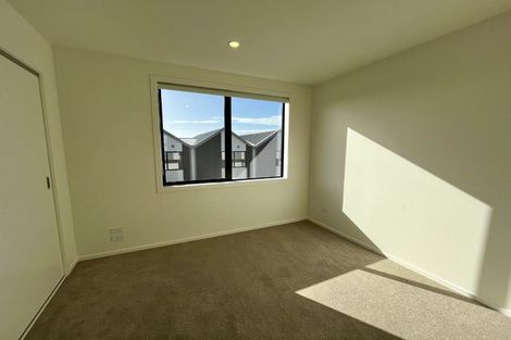 Photo of property in 10/21 Makomako Drive, Orewa, 0931