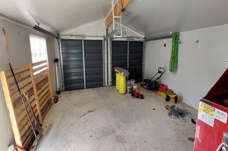Photo of property in 2 Guthrie Court, Bulls, 4818