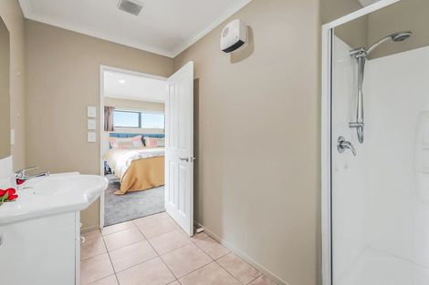 Photo of property in 47 Rolleston Drive, Rolleston, 7614