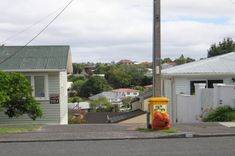 Photo of property in 2/148 Forrest Hill Road, Forrest Hill, Auckland, 0620