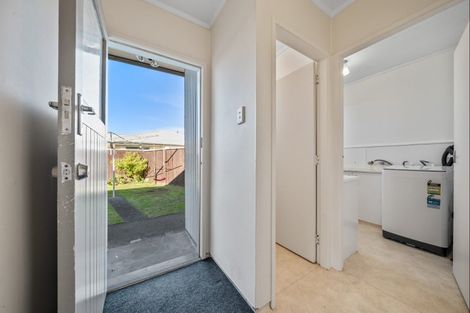 Photo of property in 28a Clemow Road, Fitzroy, New Plymouth, 4312