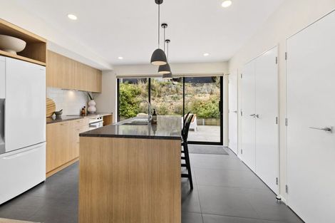 Photo of property in 18/104u Maupuia Road, Maupuia, Wellington, 6022