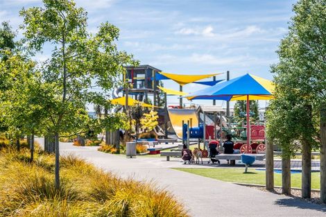 Photo of property in 21 Coach Way, Rolleston, 7614