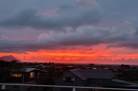 Photo of property in 16 Seaview Road, Ruakaka, 0116